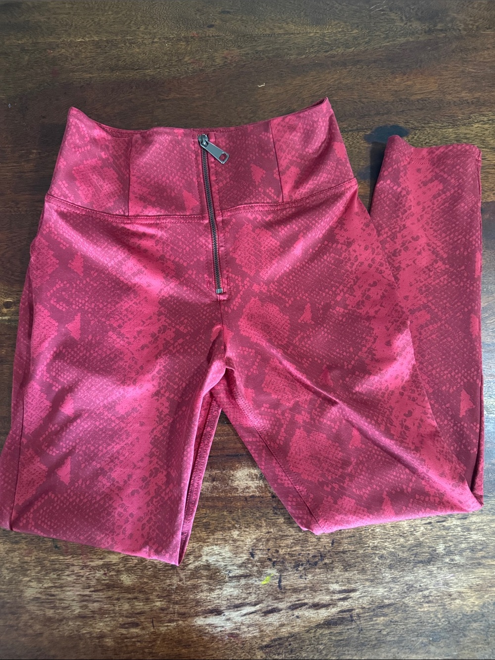 Freddy Women's Dark Red skinny pants with Front Zip Detail, butt lifting